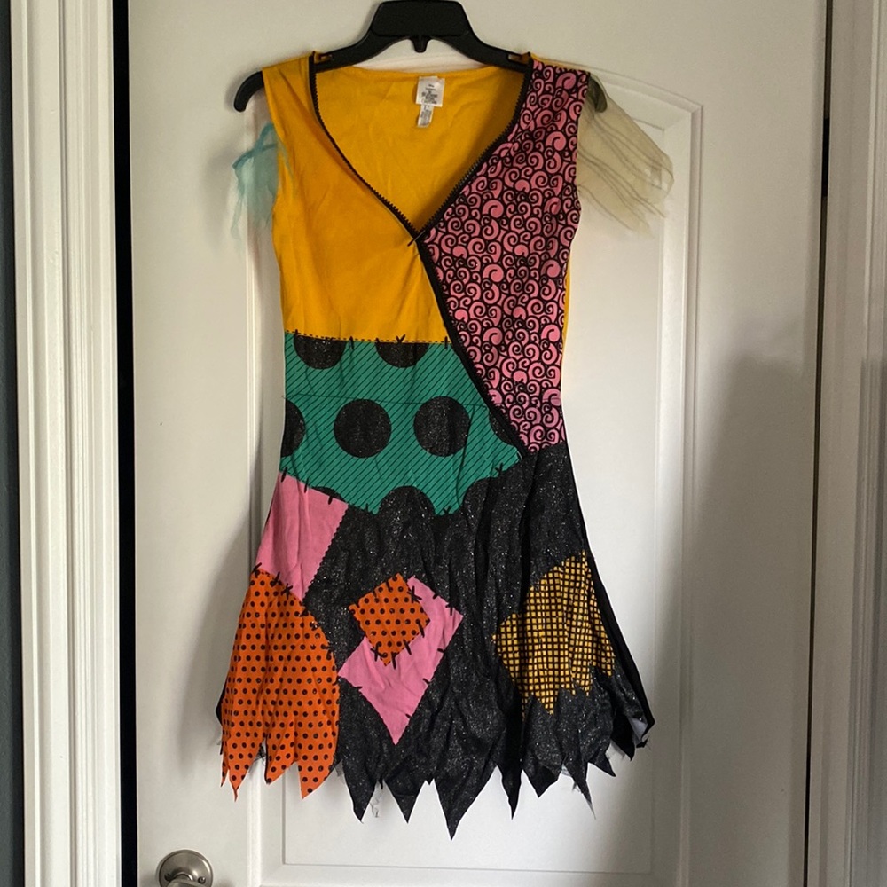 Halloween. Used Nightmare before Christmas Sally dress.